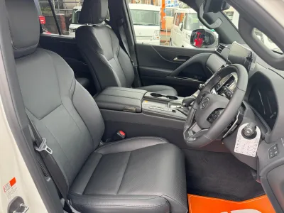 2025 LEXUS LX700h OVERTRAIL PLUS 7 Seater Hybrid for export from Japan