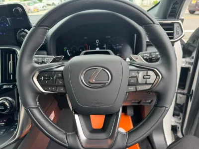 2025 LEXUS LX700h OVERTRAIL PLUS 7 Seater Hybrid for export from Japan