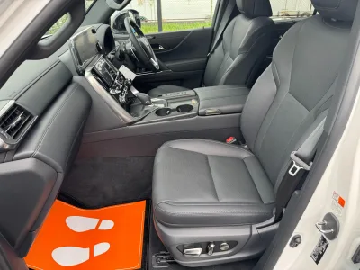 2025 LEXUS LX700h OVERTRAIL PLUS 7 Seater Hybrid