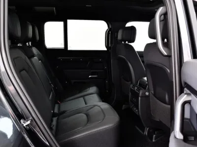 2025 Land Rover Defender 110 V8 X URBAN WIDETRACK