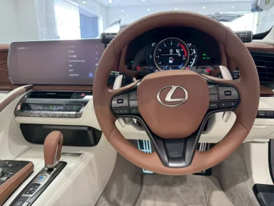 2025 Lexus LC Convertible 500 Pinnacle Edition