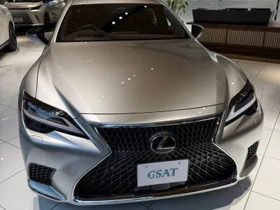 2025 Lexus LS500h Executive