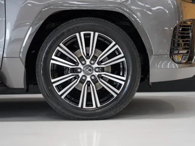 2025 Lexus LX 500d Limited 3.3DT 10AT 4WD 7 Seater Diesel