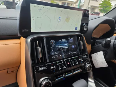 2025 Lexus LX 600 4WD Moderista 7 Seats