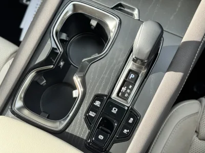2025 Lexus RX 450h+ Limited AWD – Plug-in Hybrid for export from Japan