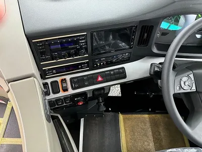 2025 MITSUBISHI FUSO AERO QUEEN HI-DECKER 46 Seater