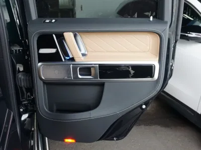 2025 Mercedes-Benz G-Class G450d AMG Line Package (ISG)