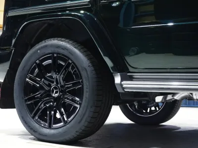 2025 Mercedes-Benz G-Class G450d AMG Line Package (ISG)