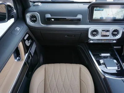 2025 Mercedes-Benz G450d AMG Line (ISG)