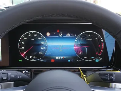 2025 Mercedes-Benz G450d AMG Line (ISG)