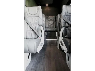 2025 Mercedes-Benz Sprinter 519 ELWB Van 16 seater VIP