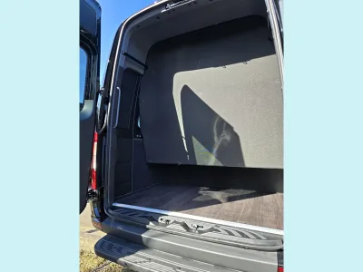 2025 Mercedes-Benz Sprinter 519 Elwb Ss 16 Seater Mini van
