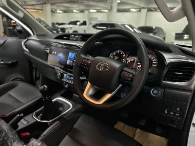 2025 Toyota Hilux Prerunner Double Cab 2.4 High MT for export from Japan