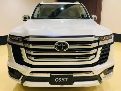2025 TOYOTA LAND CRUISER 300 ZX 4WD