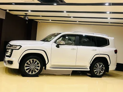 2025 TOYOTA LAND CRUISER 300 ZX 4WD