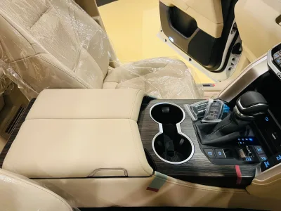2025 TOYOTA LAND CRUISER 300 ZX 4WD