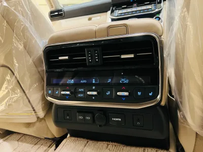 2025 TOYOTA LAND CRUISER 300 ZX 4WD