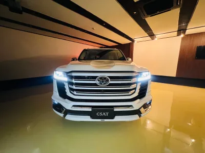 2025 TOYOTA LAND CRUISER 300 ZX 4WD