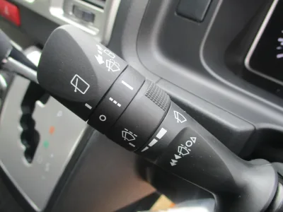 2025 Toyota Hiace 2.7 Grand Cabin 10 Seates for export from Japan