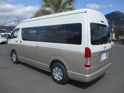 2025 Toyota Hiace 2.7 Grand Cabin 10 Seates