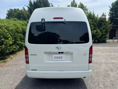 2025 Toyota Hiace Commuter – 2.8 GL Diesel Turbo