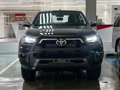 2025 Toyota Hilux Prerunner D-Cab 2.4 MID AT 2x4