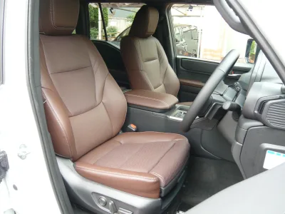 2025 Toyota Land Cruiser 250 2.8 ZX Diesel Turbo for export from Japan