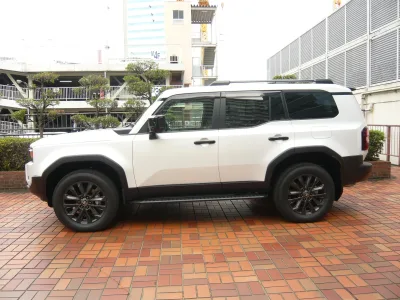 2025 Toyota Land Cruiser 250 2.8 ZX Diesel Turbo for export from Japan