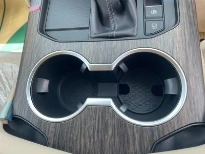 2025 Toyota Land Cruiser 300 ZX 4WD – Luxury Flagship for export from Japan