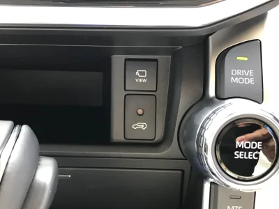 2025 Toyota Land Cruiser 300 ZX – BLACK