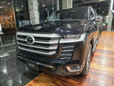 2025 Toyota Land Cruiser Sahara ZX (No.J1046)