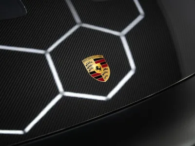2025 Porsche 911 GT3 RS PDK Euro 6 for export from Japan