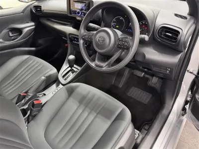 2025 Toyota Yaris cross G grade plugin hybrid