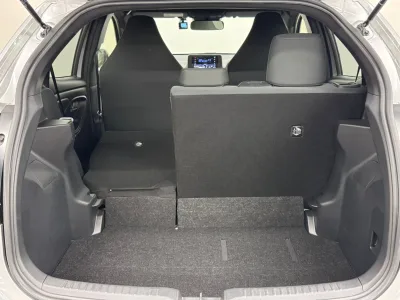 2025 Toyota Yaris cross G grade plugin hybrid