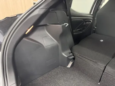 2025 Toyota Yaris cross G grade plugin hybrid