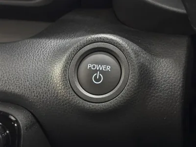 2025 Toyota Yaris cross G grade plugin hybrid