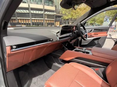 2026 Cadillac Vistiq (ELECTRIC VEHICLE) Platinum AWD