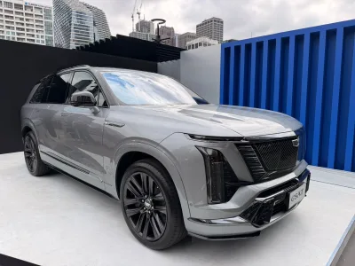 2026 Cadillac Vistiq (ELECTRIC VEHICLE) Platinum AWD