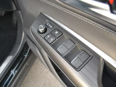 2026 Toyota Harrier 2.5 Hybrid Z
