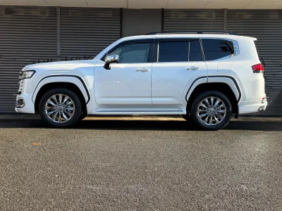 All new 2026 model Toyota Land Cruiser 300 3.5 ZX 7 seater