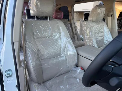 All new 2026 model Toyota Land Cruiser 300 3.5 ZX 7 seater