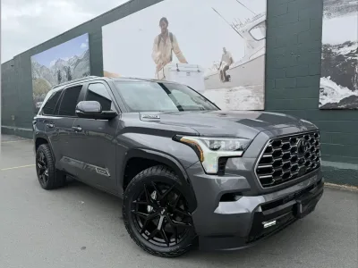 2026 Toyota Tundra / Sequoia Platinum (Hybrid, 4WD, 7 seats)