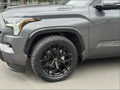 2026 Toyota Tundra / Sequoia Platinum (Hybrid, 4WD, 7 seats)