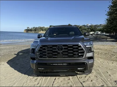 2026 Toyota Tundra / Sequoia Platinum (Hybrid, 4WD, 7 seats)