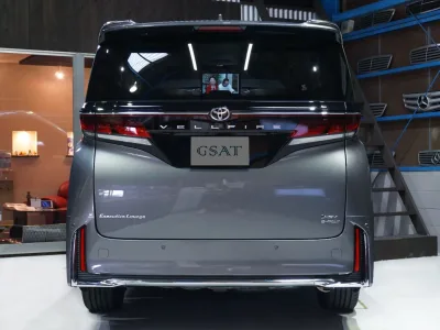 2026 Toyota Velfire Hybrid 2.5 Executive Lounge E-Four 4WD for export from Japan