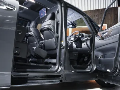 2026 Toyota Velfire Hybrid 2.5 Executive Lounge E-Four 4WD