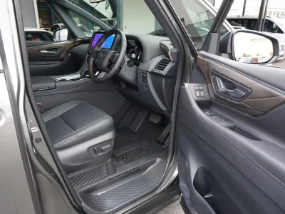 2026 Toyota Velfire Hybrid 2.5 Executive Lounge E-Four 4WD