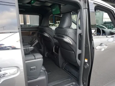 2026 Toyota Velfire Hybrid 2.5 Executive Lounge E-Four 4WD