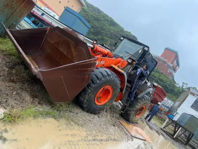 HITACHI ZW310 WHEEL LOADER (No.J0850) for export from Japan