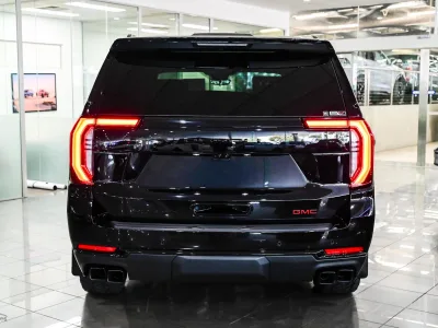2026 GMC Yukon Denali Black-Out Edition 6.2L V8 4x4 for export from Japan